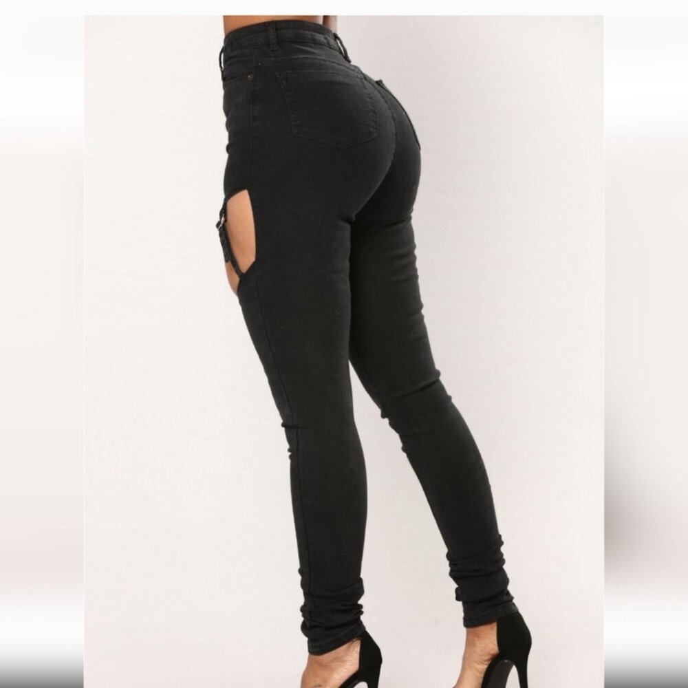Sexy open thigh buckle pants - Picture 4 of 4